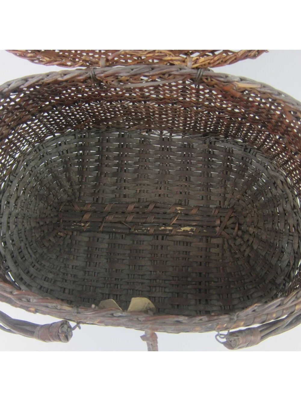 Vintage Wicker Basket Lid Handles Amish Kavli Sket 15